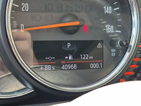 Used 2015 MINI Cooper S FWD image 2