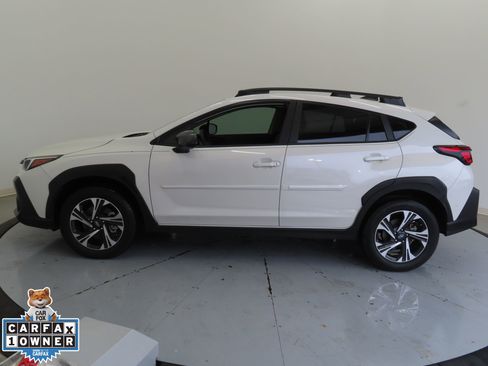 Certified 2024 Subaru Crosstrek 2.0i Premium image 9