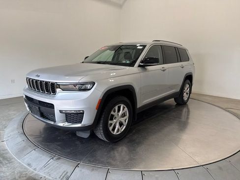 Used 2021 Jeep Grand Cherokee L Limited AWD/4WD image 3