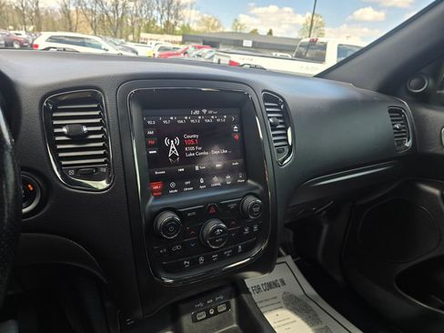 Used 2019 Dodge Durango GT AWD/4WD image 18