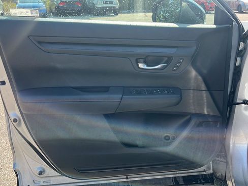 Used 2024 Honda CR-V Sport-L image 5