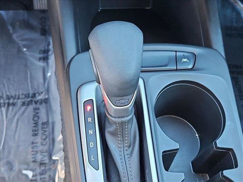 Used 2024 Chevrolet Trax LS image 12