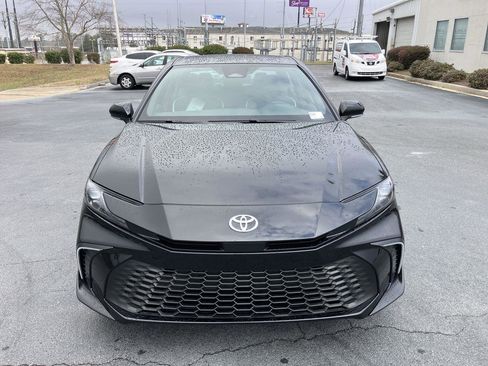 New 2026 Toyota Camry SE image 8