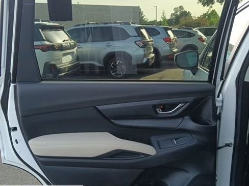 Certified 2025 Subaru Ascent Premium image 21