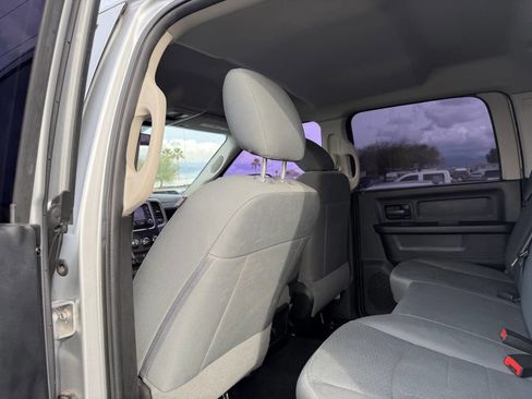 Used 2017 RAM 2500 Tradesman w/ Chrome Appearance Group image 29