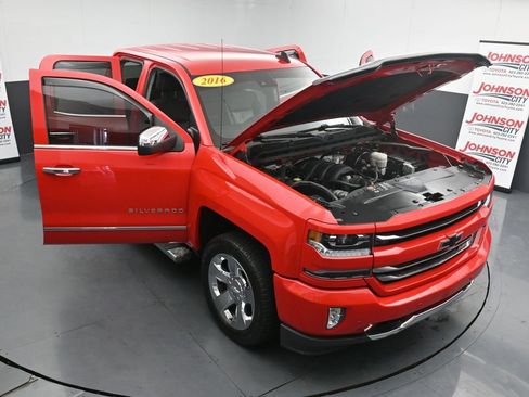 Used 2016 Chevrolet Silverado 1500 LTZ Z71 w/ LTZ Plus Package image 40