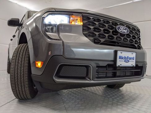 New 2026 Ford Maverick XLT image 28