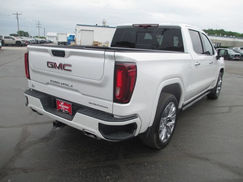 Used 2024 GMC Sierra 1500 Denali w/ Denali Reserve Package AWD/4WD image 6