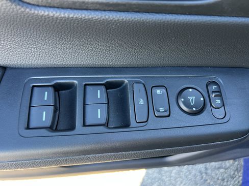 Certified 2025 Honda CR-V Sport-L image 23