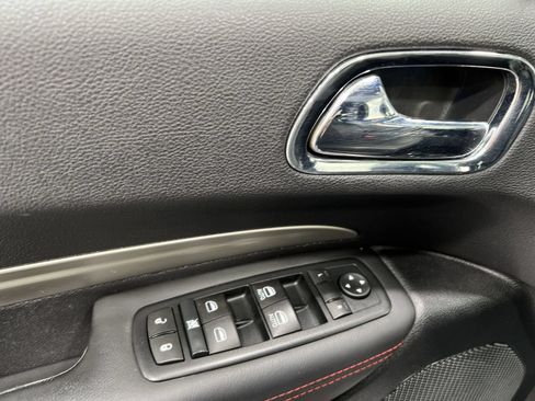 Used 2015 Dodge Durango R/T w/ Technology Group AWD/4WD image 13