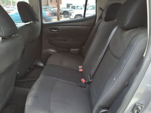 Used 2015 Nissan Leaf S FWD image 13