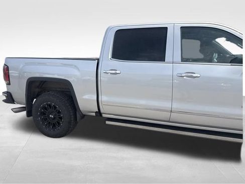 Used 2018 GMC Sierra 1500 Denali w/ Denali Ultimate Package AWD/4WD image 14