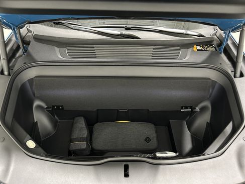 Used 2024 Rivian R1T Adventure AWD/4WD image 14