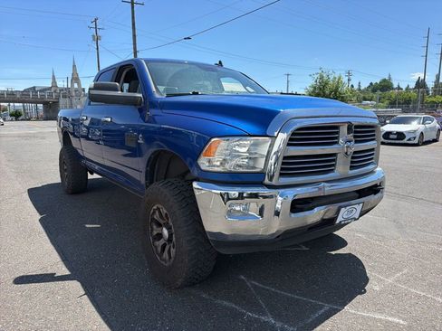 Used 2016 RAM 2500 Big Horn AWD/4WD image 7