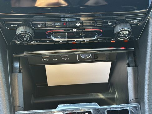 New 2025 Jeep Grand Cherokee L Limited image 19