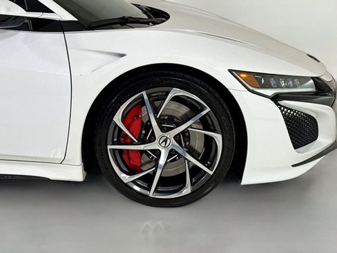 Used 2020 Acura NSX AWD/4WD image 34