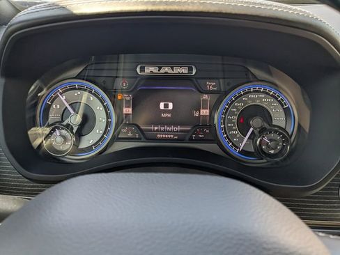Used 2021 RAM 2500 Limited AWD/4WD image 24