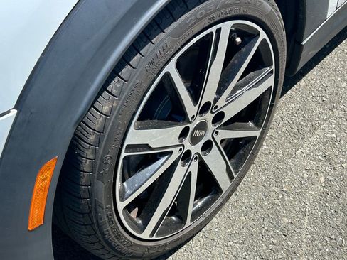 Used 2023 MINI Cooper S FWD image 3