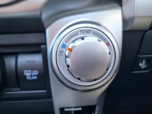 Used 2017 Toyota 4Runner Limited image 19