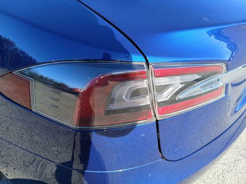 Used 2020 Tesla Model S Long Range image 14