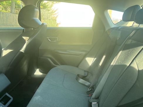 Used 2025 Kia K4 LXS image 9