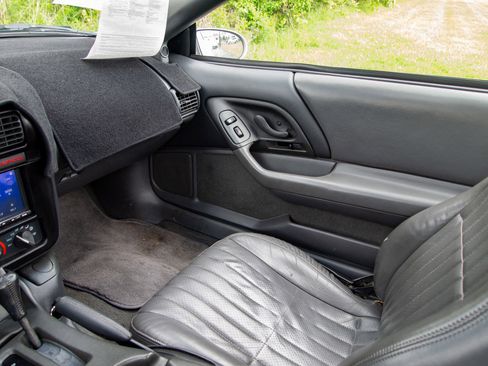 Used 1997 Chevrolet Camaro Z28 w/ Preferred Equipment Group 2 RWD image 15