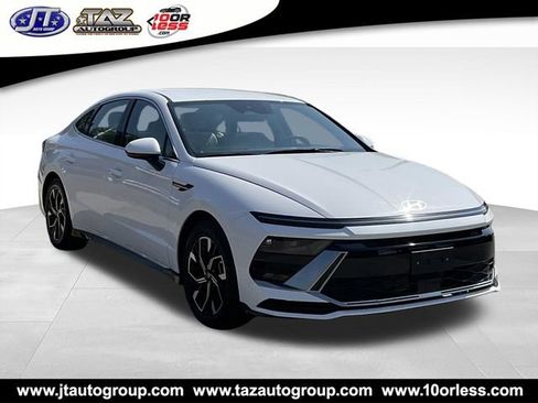 Used 2024 Hyundai Sonata SEL FWD image 1