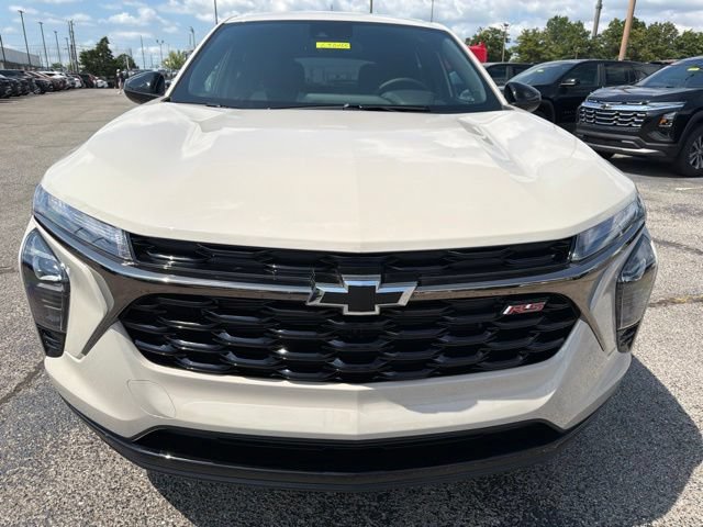 New 2026 Chevrolet Trax RS FWD image 8
