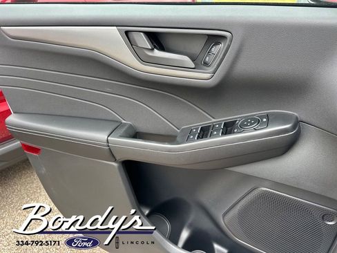 New 2026 Ford Escape Active image 6