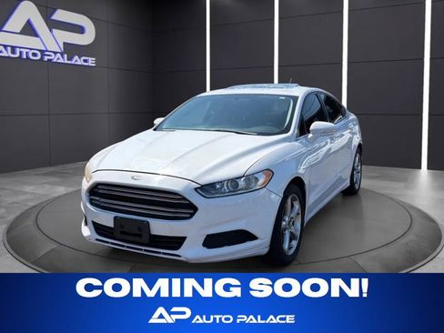 Used 2014 Ford Fusion SE w/ Equipment Group 201A FWD image 1