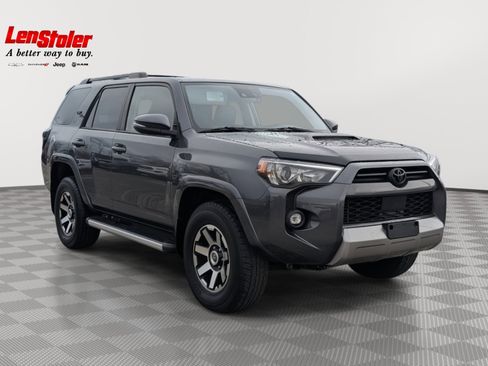 Used 2021 Toyota 4Runner TRD Off-Road Premium image 8