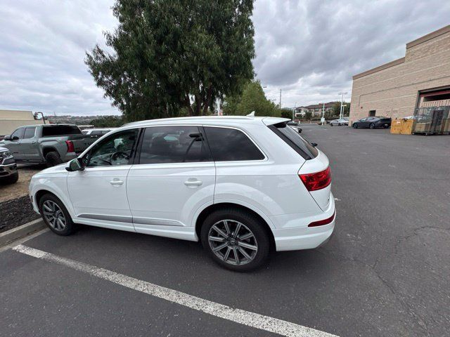 Used 2018 Audi Q7 2.0T Premium Plus w/ Premium Plus Package AWD/4WD image 26
