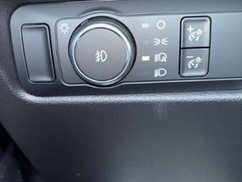 New 2025 Ford Ranger XLT w/ Equipment Group 301A High image 9