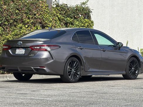Used 2024 Toyota Camry XSE w/ Navigation Package FWD image 4