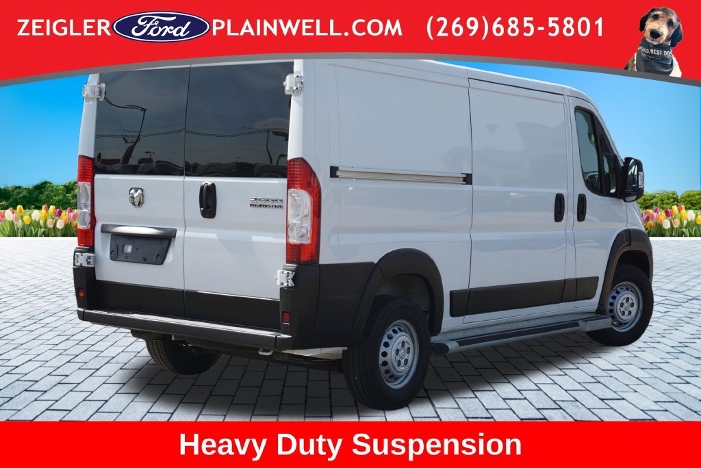 Used 2025 RAM ProMaster 2500 w/ U-Haul Equipment Group FWD image 5