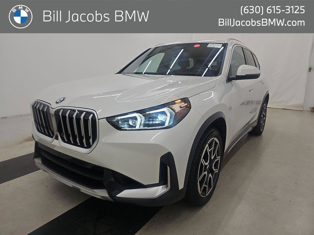 Used 2026 BMW X1 xDrive28i AWD/4WD image 1