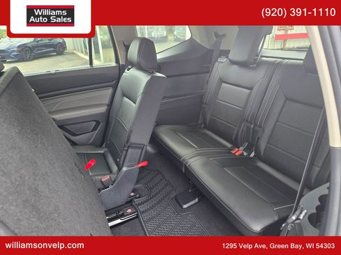 Used 2023 Volkswagen Atlas SE image 13