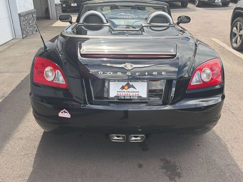 Used 2005 Chrysler Crossfire Convertible RWD image 6