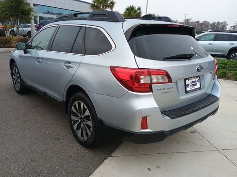 Used 2016 Subaru Outback 3.6R Limited image 7