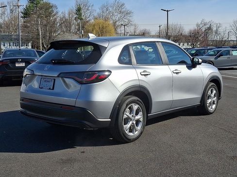 New 2025 Honda HR-V LX image 4