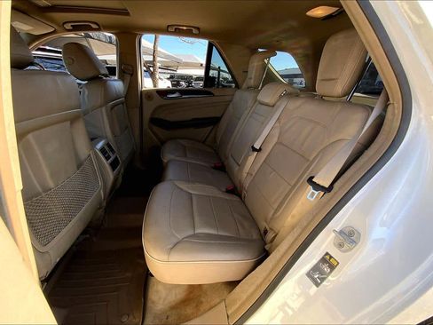 Used 2013 Mercedes-Benz ML 350 BlueTEC 4MATIC image 19