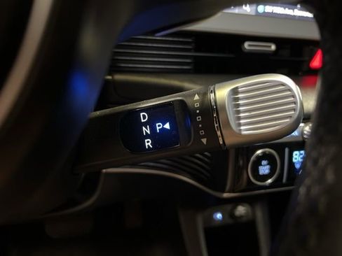 Used 2024 Hyundai Ioniq 5 Limited image 37