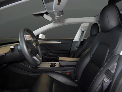Used 2022 Tesla Model 3 Long Range image 19