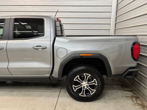 Used 2025 GMC Canyon AT4 AWD/4WD image 5