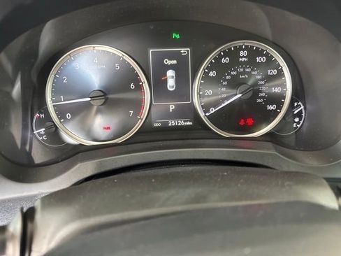 Used 2023 Lexus RC 300 RWD image 9
