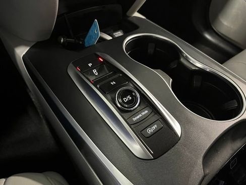 Used 2020 Acura MDX SH-AWD image 25