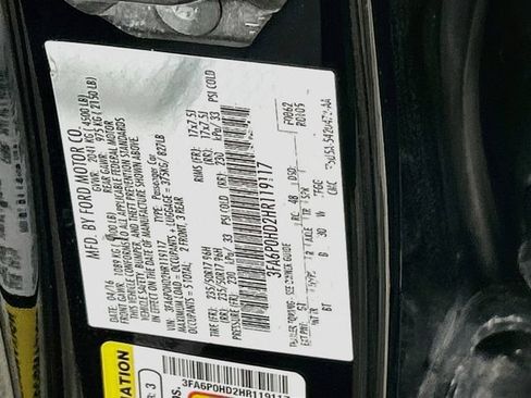 Used 2017 Ford Fusion SE w/ Fusion SE Technology Package FWD image 21