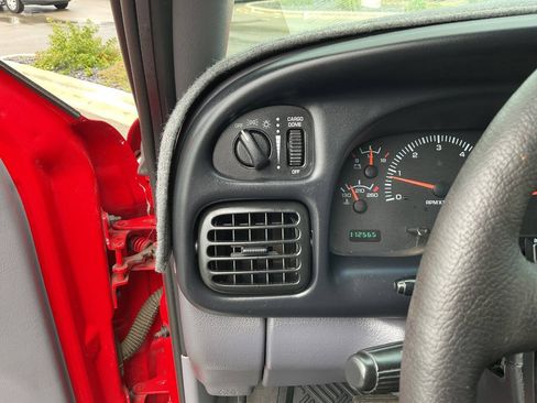 Used 1999 Dodge Ram 1500 Truck 2WD Regular Cab image 22
