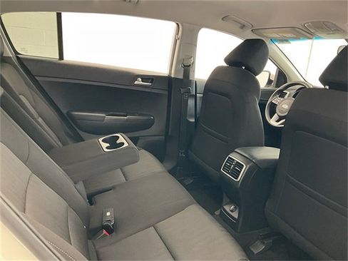 Used 2021 Kia Sportage LX image 29