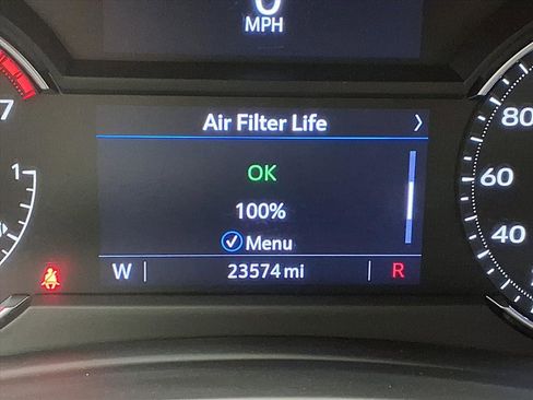 Certified 2023 Cadillac XT4 Luxury w/ Cold Weather Package image 31